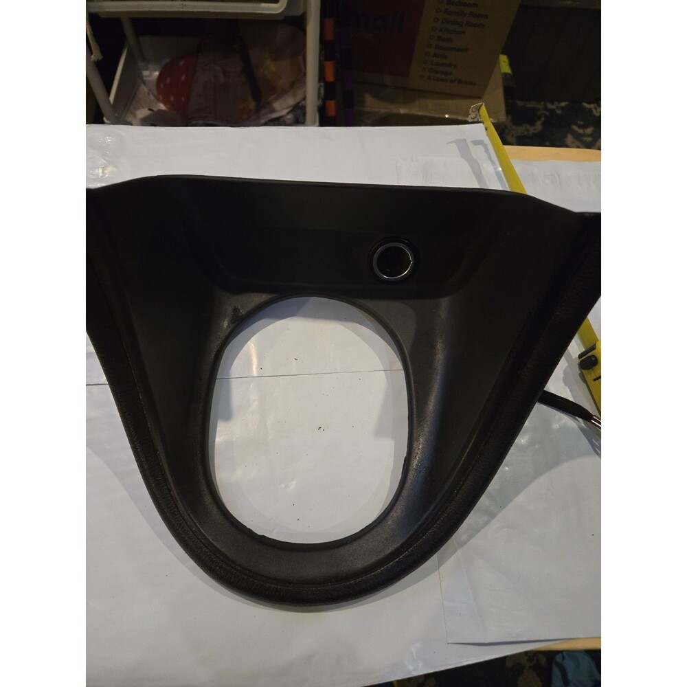 1999-2004 Ford Mustang Center Console Shifter Bezel Trim Panel With Lighter Plug